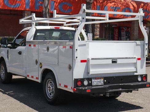 Used 2019 Ford F250 XL w/ XL Value Package image 7