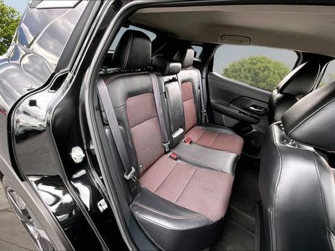 Certified 2025 Nissan Kicks SR AWD/4WD image 24