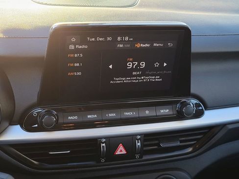 Used 2024 Kia Forte LXS w/ LXS Technology Package image 19