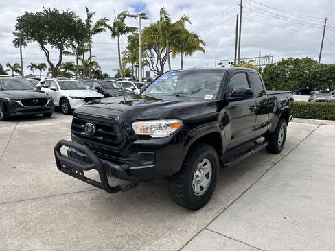 Used 2021 Toyota Tacoma SR w/ SR Convenience Package RWD image 25