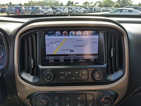 Used 2018 GMC Canyon Denali image 25