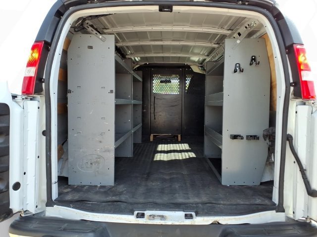 Used 2021 Chevrolet Express 2500 w/ Driver Convenience Package RWD image 19