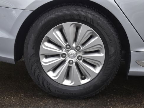 Used 2017 Hyundai Sonata SE image 13