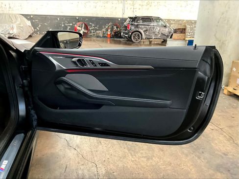Used 2020 BMW M8 Coupe AWD/4WD image 25