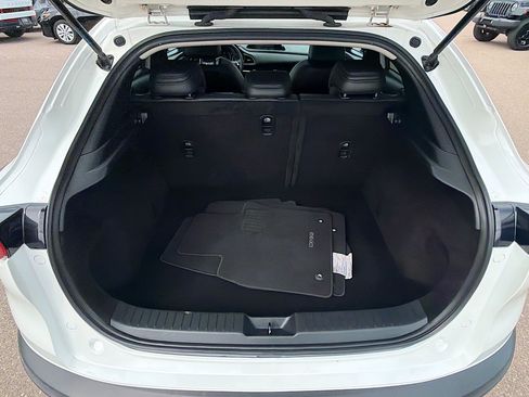 Used 2025 MAZDA CX-30 AWD 2.5 S w/ Preferred Package image 29
