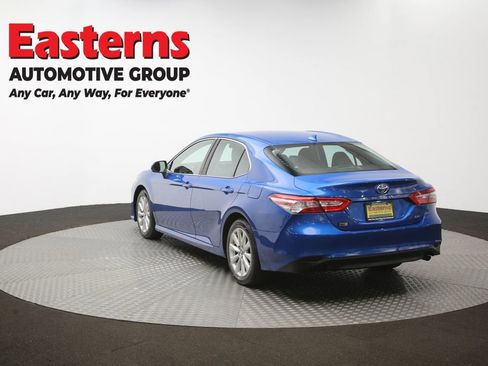 Used 2019 Toyota Camry LE FWD image 63