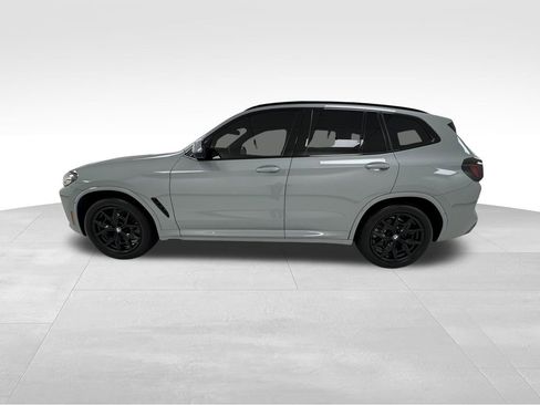 Used 2023 BMW X3 xDrive30i w/ M Sport Package image 4