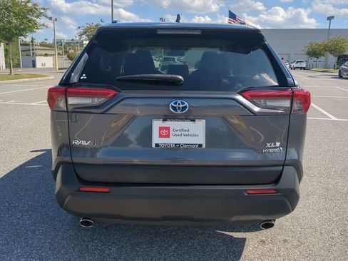 Certified 2024 Toyota RAV4 XLE Premium AWD/4WD image 5