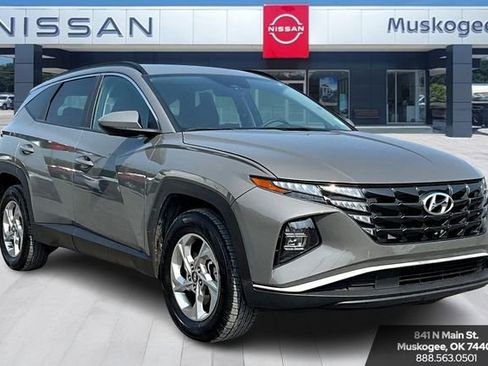 Used 2024 Hyundai Tucson SEL image 1