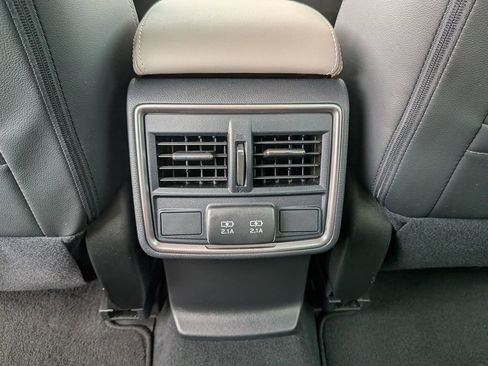 Used 2022 Subaru Forester Limited AWD/4WD image 35