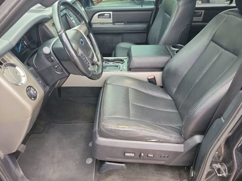 Used 2015 Ford Expedition Limited w/ Equipment Group 301A AWD/4WD image 13
