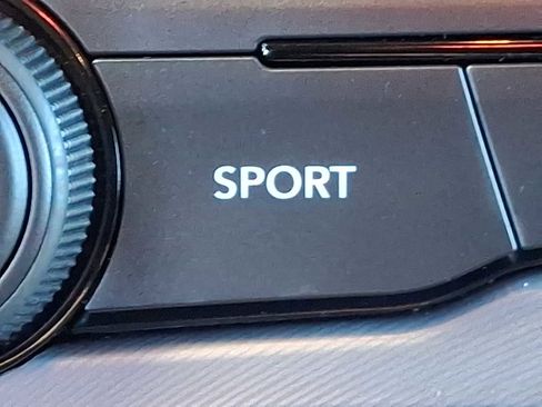 Used 2022 Dodge Challenger GT image 24