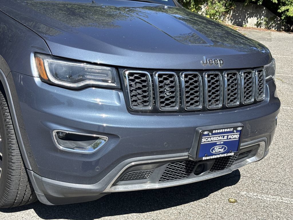 Used 2019 Jeep Grand Cherokee Limited w/ Luxury Group II AWD/4WD image 8