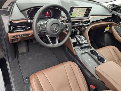 Used 2026 Acura MDX SH-AWD w/ Technology Package image 3