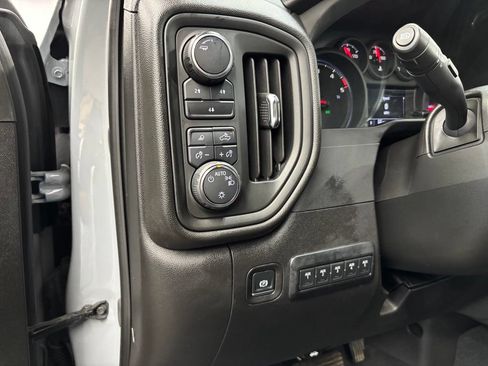 Used 2025 Chevrolet Silverado 2500 Custom w/ Custom Value Package AWD/4WD image 28