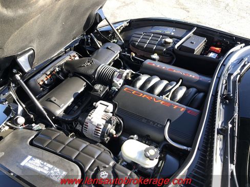 Used 2004 Chevrolet Corvette Convertible w/ Preferred Equipment Group image 24