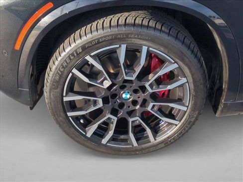 Used 2024 BMW X5 sDrive40i w/ M Sport Package RWD image 26