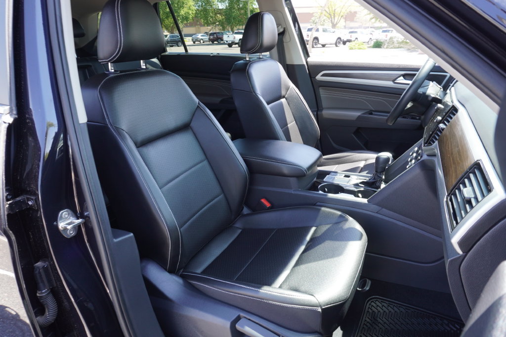 Used 2023 Volkswagen Atlas SE FWD image 13