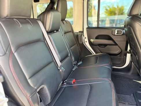 Used 2023 Jeep Wrangler Unlimited Rubicon w/ Xtreme 35 Tire Package image 13