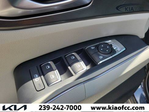 Certified 2024 Kia Sorento EX FWD image 23