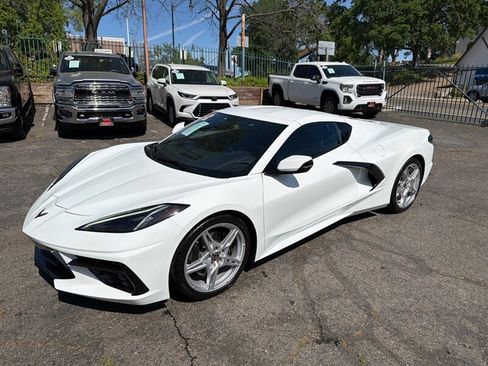 Used 2021 Chevrolet Corvette Stingray Coupe w/ 1LT RWD image 15