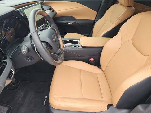 Certified 2025 Lexus RX 350 Premium image 17