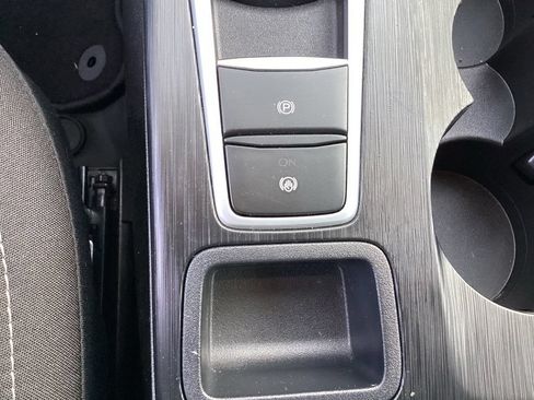 Used 2023 Ford Escape Active w/ Tech Pack #1 AWD/4WD image 30