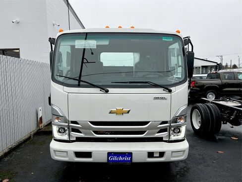 New 2024 Chevrolet Low Cab Forward 4500 XD image 15