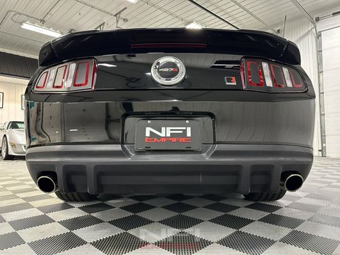 Used 2010 Ford Mustang GT image 28