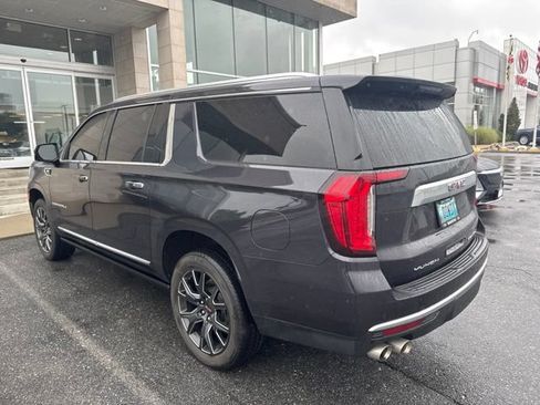 Used 2024 GMC Yukon XL Denali w/ Advanced Technology Package AWD/4WD image 10