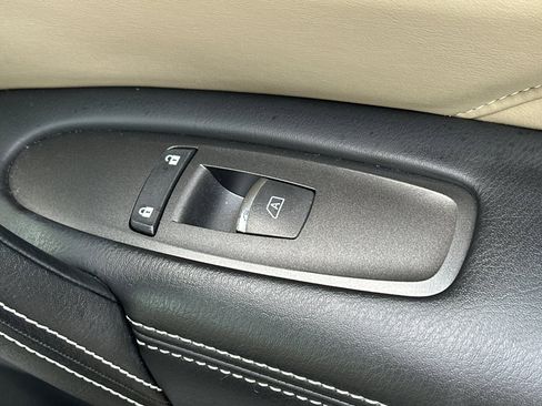 Used 2023 INFINITI QX80 Premium Select w/ Cargo Package image 23