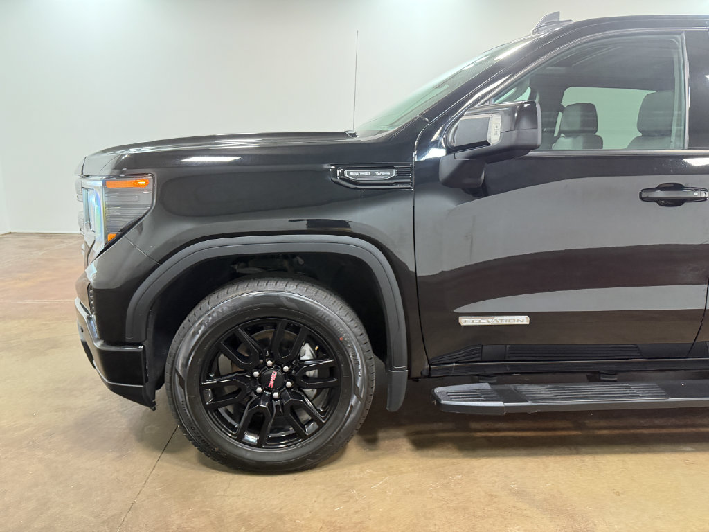 Used 2024 GMC Sierra 1500 Elevation w/ Elevation Premium Package AWD/4WD image 39