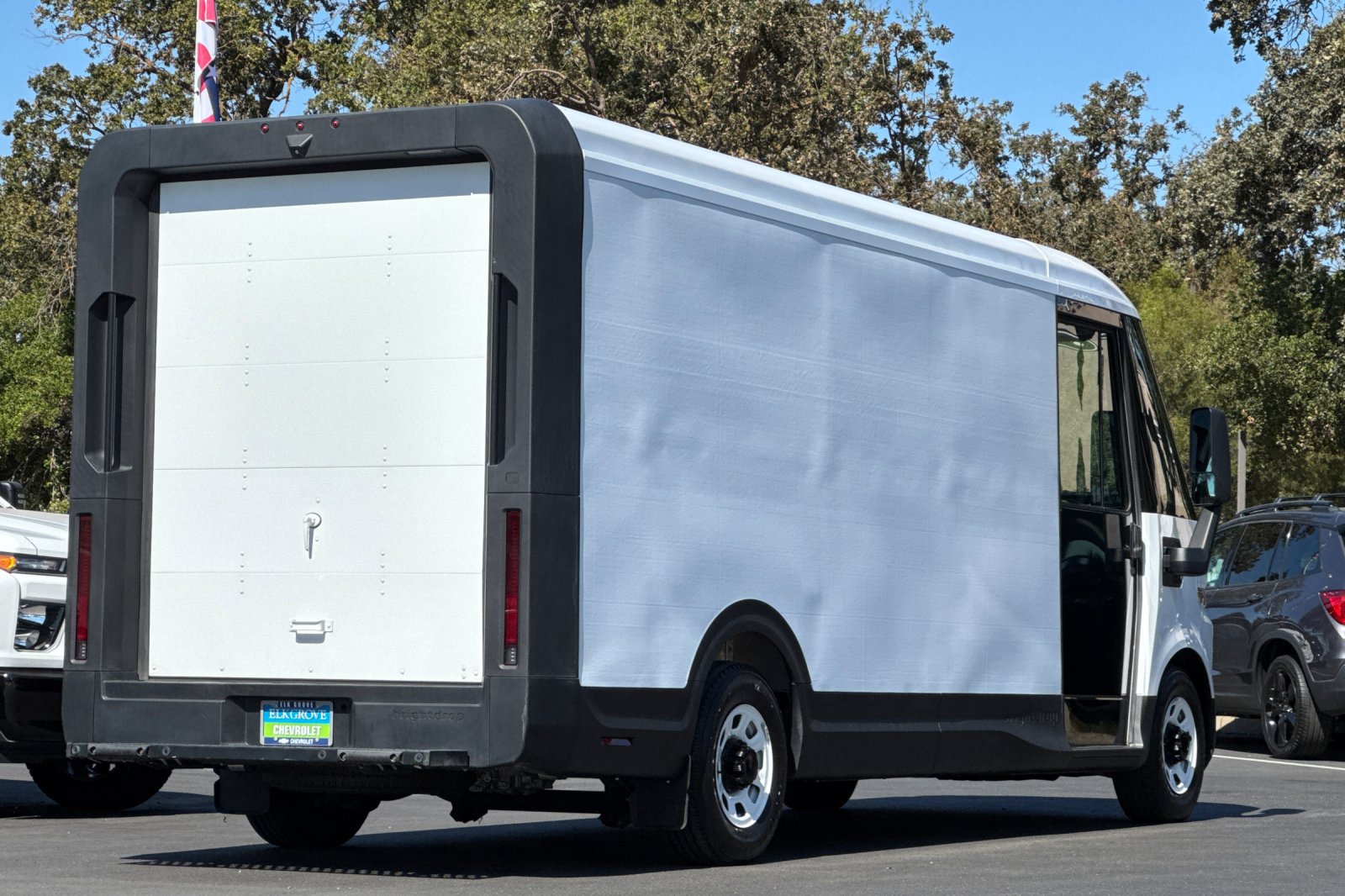 Used 2023 Chevrolet Brightdrop 600 w/ Active Safety Package 2 AWD/4WD image 3