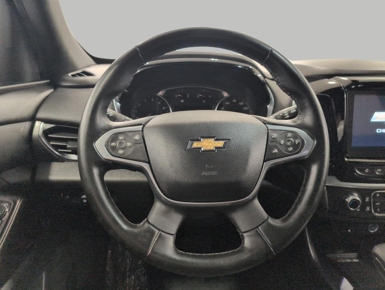 Used 2023 Chevrolet Traverse LT AWD/4WD image 6