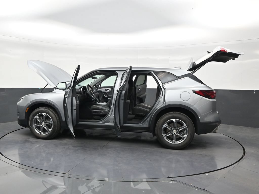 Used 2023 Chevrolet Blazer LT w/ LPO, Floor Liner Package FWD image 29