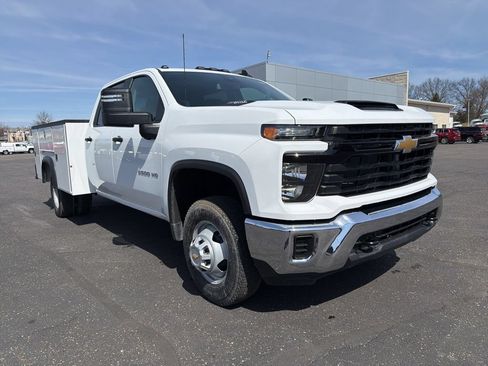 New 2026 Chevrolet Silverado 3500 W/T w/ WT Convenience Package AWD/4WD image 2