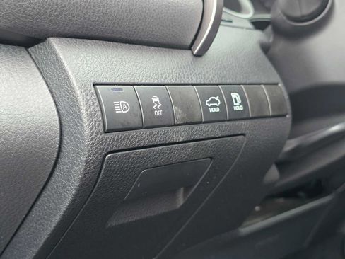 Used 2022 Toyota Camry LE FWD image 23