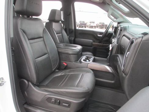 Used 2020 GMC Sierra 2500 Denali w/ Denali Ultimate Package image 22