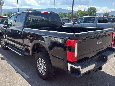 Used 2025 Ford F250 Lariat AWD/4WD image 7