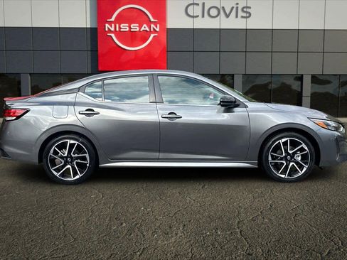 New 2025 Nissan Sentra SR w/ SR Premium Package image 9