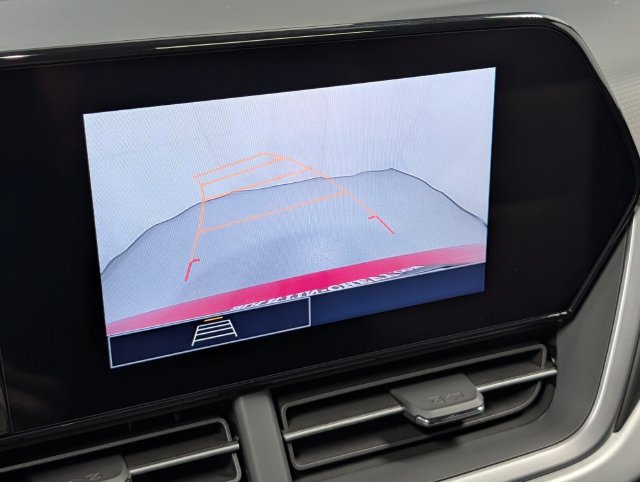 New 2026 Chevrolet Trax RS w/ Sunroof Package FWD image 22