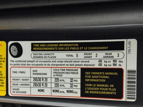 Used 2018 BMW M3 w/ Competition Package RWD image 32