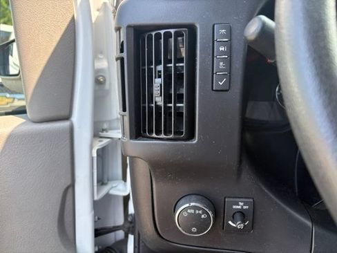 Used 2025 GMC Savana 2500 w/ Driver Convenience Package RWD image 28