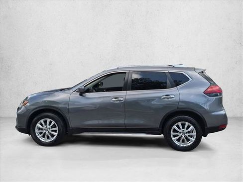 Used 2020 Nissan Rogue SV FWD image 9