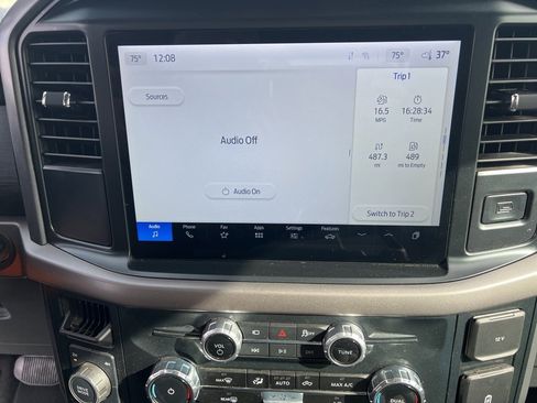 Used 2025 Ford F150 XLT w/ Equipment Group 301A Standard image 8