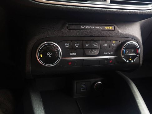 Used 2020 Ford Escape SE AWD/4WD image 38
