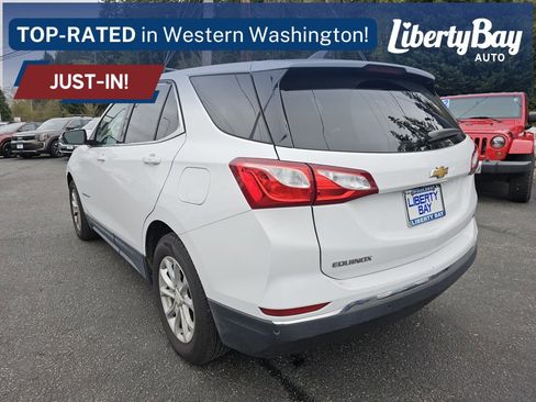 Used 2018 Chevrolet Equinox LT image 3