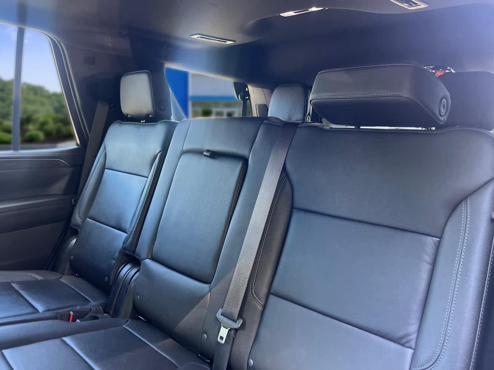 Certified 2024 Chevrolet Tahoe Z71 AWD/4WD image 27