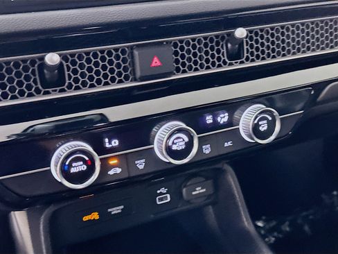 Certified 2024 Honda Civic Sport image 12