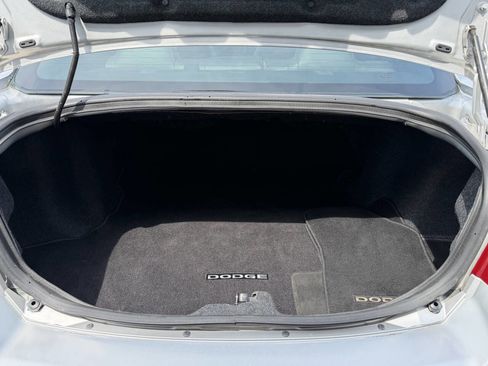 Used 2011 Dodge Avenger Lux FWD image 14